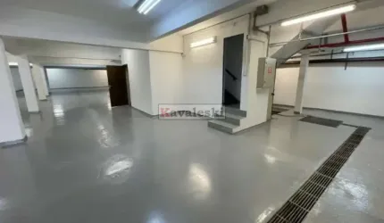 ** Prédio comercial para a locação próximo ao terminal Jabaquara.
