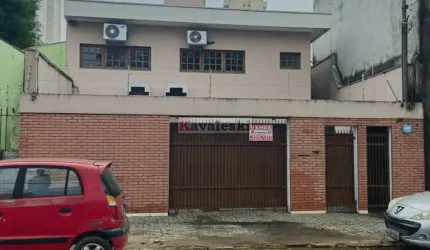 ** Sobrando residencial/ comercial a venda próximo ao metrô Saúde.