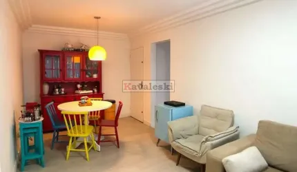 Imperdível !!! Apartamento com 2 dormitórios 1 vaga - 61 metros- Somente 300 MIl