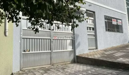 Casa para venda possui 161 mts com 2 dormitórios 2 vagas - quintal - Miolo Ipiranga