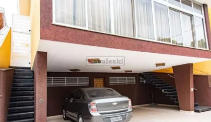 SOBRADO AMPLO  JD SAUDE   7 VAGAS COM QUINTAL