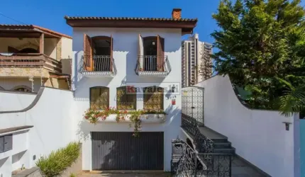 Sobrado à venda com 300m², 4 quartos e 4 vagas - Miolo Jardim da Saúde