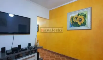 Sobrado 2 dormitórios 1 vaga 2 wcs terraço com churrasqueira / salão comercial- Oportunidade