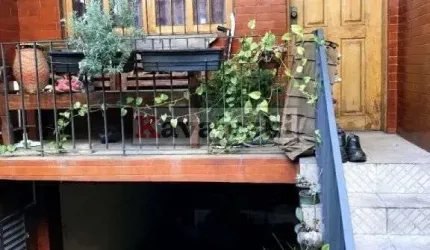 Lindo sobrado , localizado a 450 metros do Metrô Saúde!