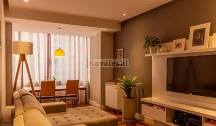 Apartamento Reformado ao Lado do Metrô- 2 dormitórios 85 metros