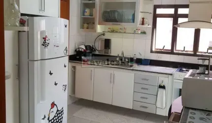 APARTAMENTO COM 4 DORMITÓRIOS METRÔ SAÚDE .