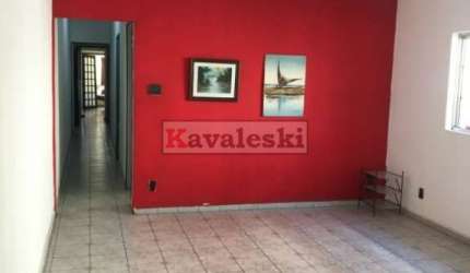 BELÍSSIMA CASA/ESPAÇOSA/IDEAL PARA FINS COMERCIAIS...