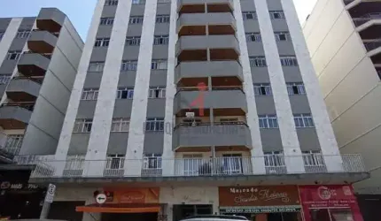 Excelente oportunidade de 4 quartos com suíte no Bairro Santha Helena.