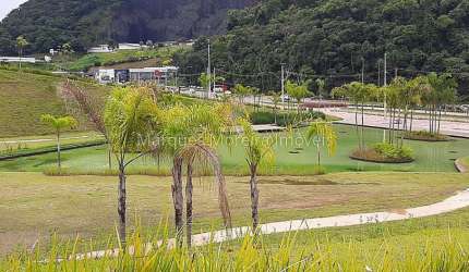 Compre seu terreno no melhor condominio da Cidade.