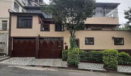 Ótima casa no Costa Carvalho!!!
