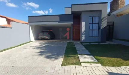 Maravilhosa casa no Portal da Torre