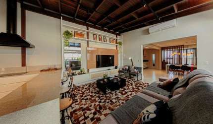 Cobertura à venda em Joinville-SC, bairro Costa e Silva: 2 quartos, 2 suítes, 2 salas, 3 banheiros, 2 vagas, 188m². Imperdível!