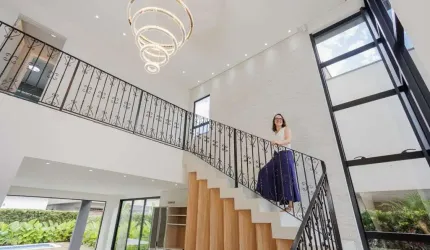 CASA DUPLEX CONDOMÍNIO NADIR VOSS
