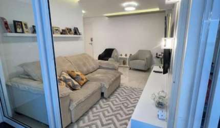 Apartamento com 3 Quartos e 3 banheiros à Venda, 91 m²