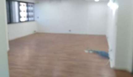 CONJUNTO COMERCIAL A VENDA E PARA LOCAÇÃO EM SP LIBERDADE