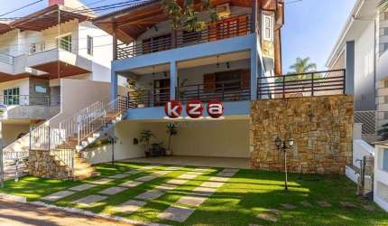 Casa de Luxo com 5 Quartos e 6 Vagas no Villaggio Capríccio, Louveira-SP: Venda ou Locação!