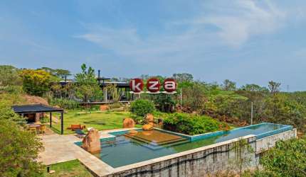 Venda de Casa Espetacular em Itu-SP: 5 Quartos, 3 Suítes, 3 Salas, 800 m² constr. Muita Natureza, 20.000 metros de terreno no Jardim Paraíso II.