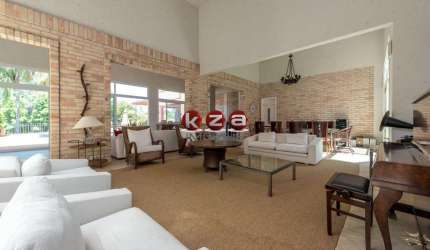 Luxuosa mansão de alto padrão a venda no Condomínio Terras de São José em Itu- SP, com 5 suítes, amplo gourmet com piscina e 1.500m² de área.