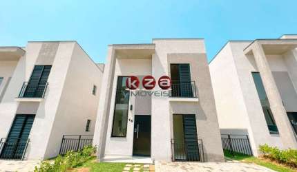 Casa em Condomínio Villaggio Maranello em Vinhedo-SP: 3 Quartos, 3 Suites, 3 Salas, 4 Banheiros, 2 Vagas, 145 m².