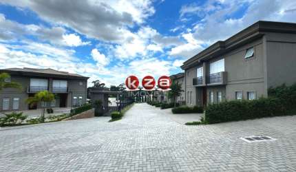Casa a venda  no Condomínio Villagio Quinta das Parreiras 3 suítes,  4 banheiros, 2 vagas No Jd. Paiquerê em Valinhos-SP,  - 134m².