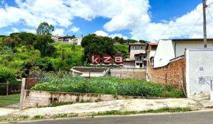 Terreno à venda em Valinhos-SP, Colina dos Pinheiros, com 480m² de área!