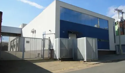 Galpão Industrial com 6 Salas e 25 Vagas em Valinhos-SP - Oferta Imbatível no Bairro Chácaras São Bento!