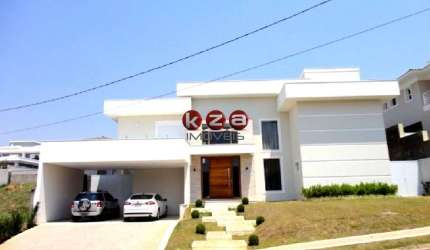 Casa de luxo em condomínio exclusivo: 3 suítes, 3 salas, 6 banheiros, 2 vagas na cidade de Valinhos-SP no Condomínio Portal do Lago.