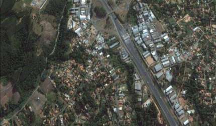 Oportunidade única: área industrial de 13.000m² à venda em Valinhos-SP, no bairro Vale Verde!