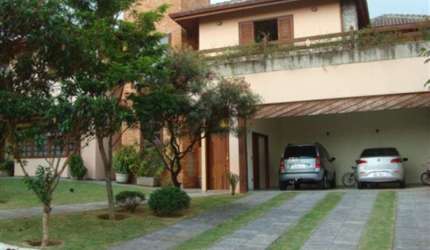 Casa Alto padrão 4 suítes Condomínio Moinho de Vento Valinhos