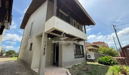 Casa com 3 quartos à venda na Rua Major Adauto Cruz, 1193, Sagrada Família, Caxias do Sul por R$ 870.000