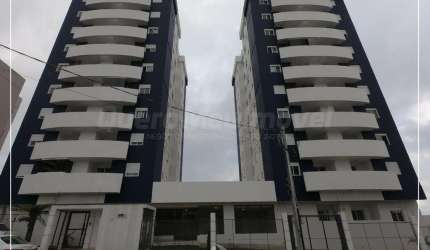 Apartamento com 2 quartos à venda na Rua Laurindo Pan, 34, Vila Verde, Caxias do Sul por R$ 250.000