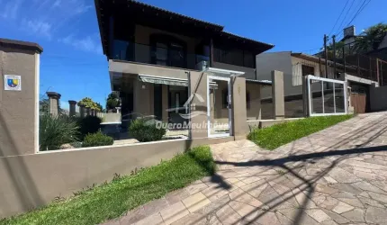 Casa com 3 quartos à venda na Rua Humberto Bassanesi, 287, Santa Catarina, Caxias do Sul por R$ 1.990.000