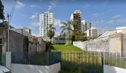 Excelente terreno de 694m², na rua Sete de Setembro, à venda (aceita permuta)