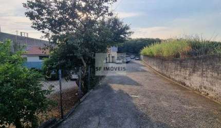 Excelente galpão comercial de 835m² de a/c em terreno de 2.600m² à venda