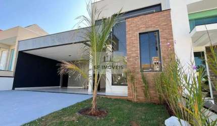 Ótima casa de 155m², 3 suítes, à venda no Condomínio Campos do Conde