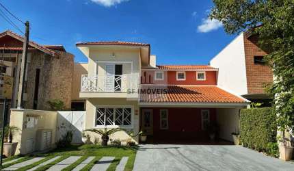 Sobrado de 278m², 3 suítes, mobiliado, à venda no Granja Olga 1