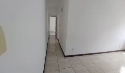 Excelente apartamento com 2 quartos Colubandê São Gonçalo/RJ