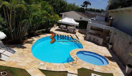 EXCELENTE CASA POSSUINDO 5 LOTES, À VENDA, CONDOMÍNIO ARUJAZINHO IV