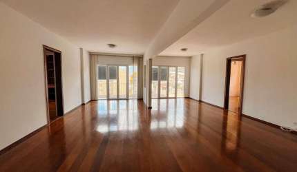 Apartamento para Venda em Teresópolis, Várzea, 5 dormitórios, 3 suítes, 1 banheiro, 2 vagas
