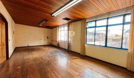 Sala Comercial para Locação em Teresópolis, Várzea, 4 banheiros
