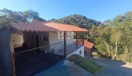Casa em Condomínio para Venda em Teresópolis, Albuquerque, 2 dormitórios, 1 banheiro, 2 vagas