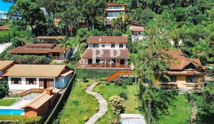 Casa em Condomínio para Locação em Teresópolis, Carlos Guinle, 4 dormitórios, 1 suíte, 3 banheiros, 1 vaga