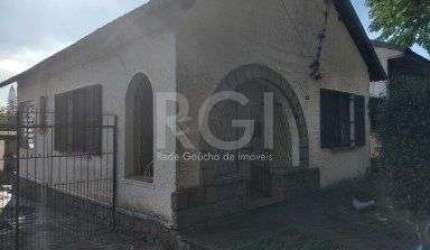 Casa para Venda - 100m², 3 dormitórios, 2 vagas - Santa Tereza