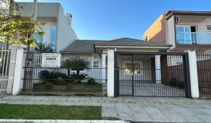 Casa para Venda - 130m², 3 dormitórios, sendo 1 suites, 2 vagas - Parque Granja Esperança