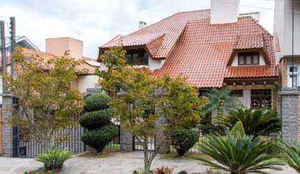 Casa para Venda com 4 dormitórios, sendo 2 suites e 4 vagas no bairro Jardim Isabel