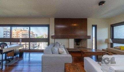 APARTAMENTO DE 3 DORMITÓRIOS, SENDO 1 SUÍTE, NO BAIRRO MONT&amp;#39;SERRAT EM PORTO ALEGRE/RS