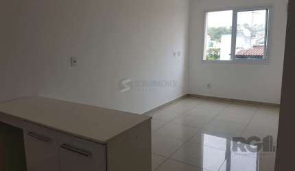 Ótimo apartamento de 1 dormitório com banheiro social e Piscina, 1 vaga de garagem coberta e escriturada. Edifício novo, em excelente localização, a uma quadra do Bourbon Ipiranga. Fácil acesso à PUC