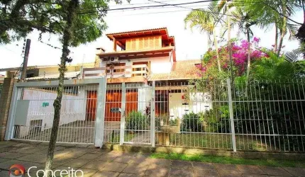 Casa para Venda - 226.73m², 3 dormitórios, sendo 3 suites, 3 vagas - Ipanema