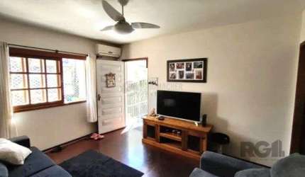 casa sobrado de 3 dormitórios e 3 vagas