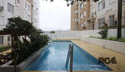 Apartamento no Urbano Menino Deus de 1 dormitório vaga e pátio